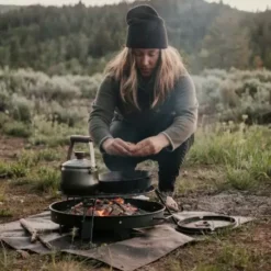 Tapis De Protection De Sol Cow Boy 90 X 90cm - BAREBONES -Magasin De Fournitures De Cuisine Pour Barbecue tapis de protection de sol cow boy 45 x 45cm 2